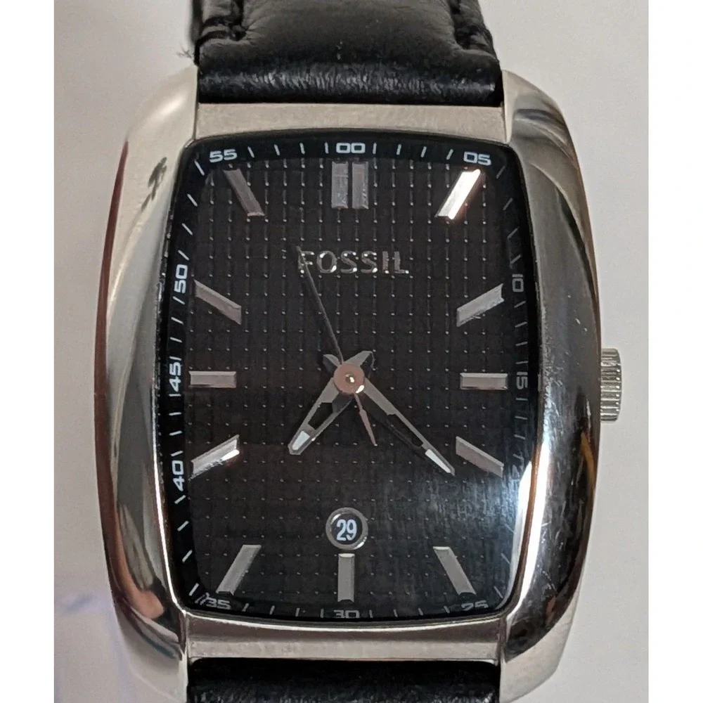 Fossil band professional closure