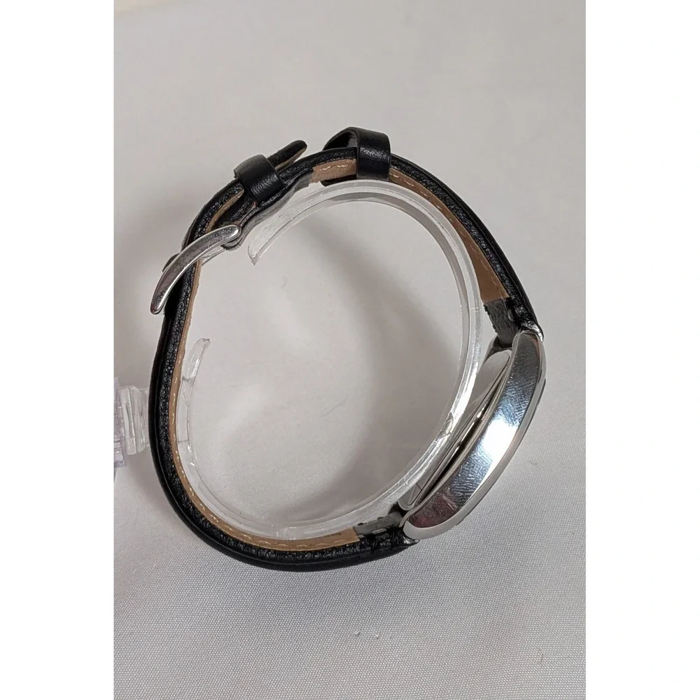 Fossil band dial