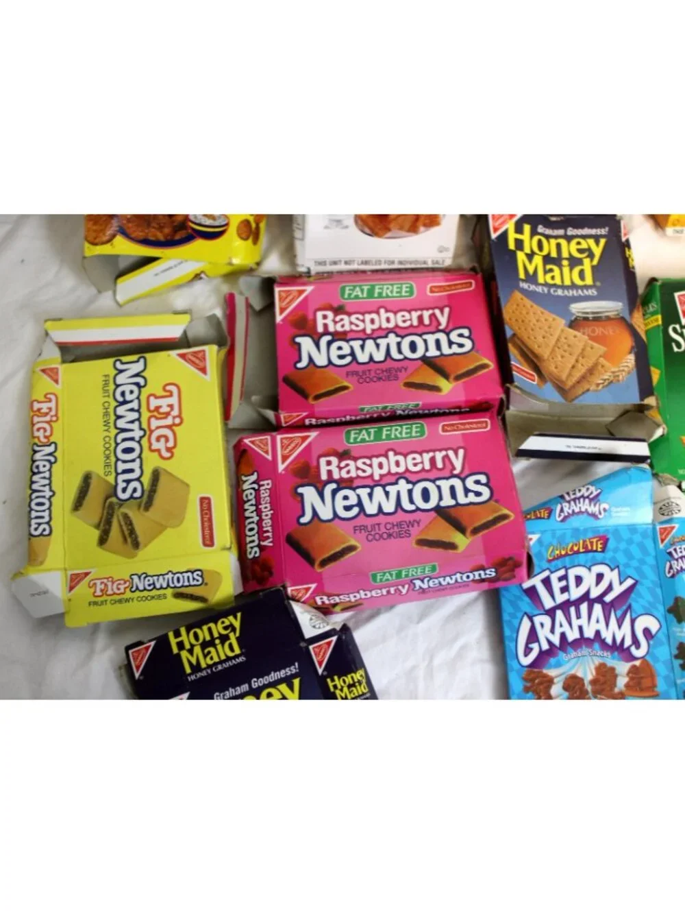 Unbranded play food