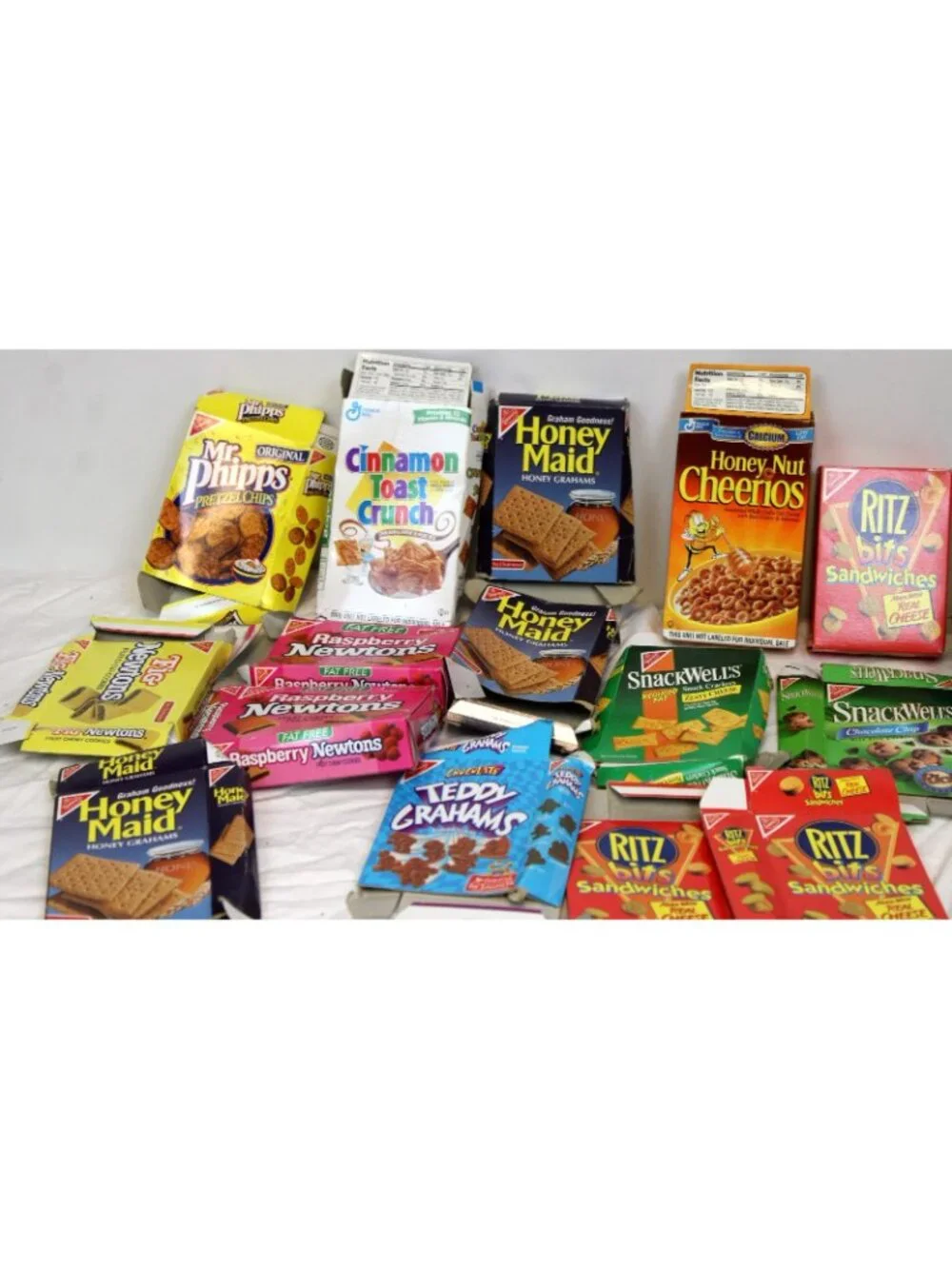 Unbranded play food