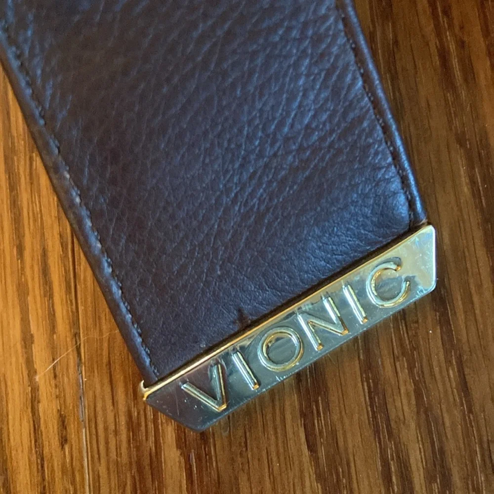 Vionic women wedge