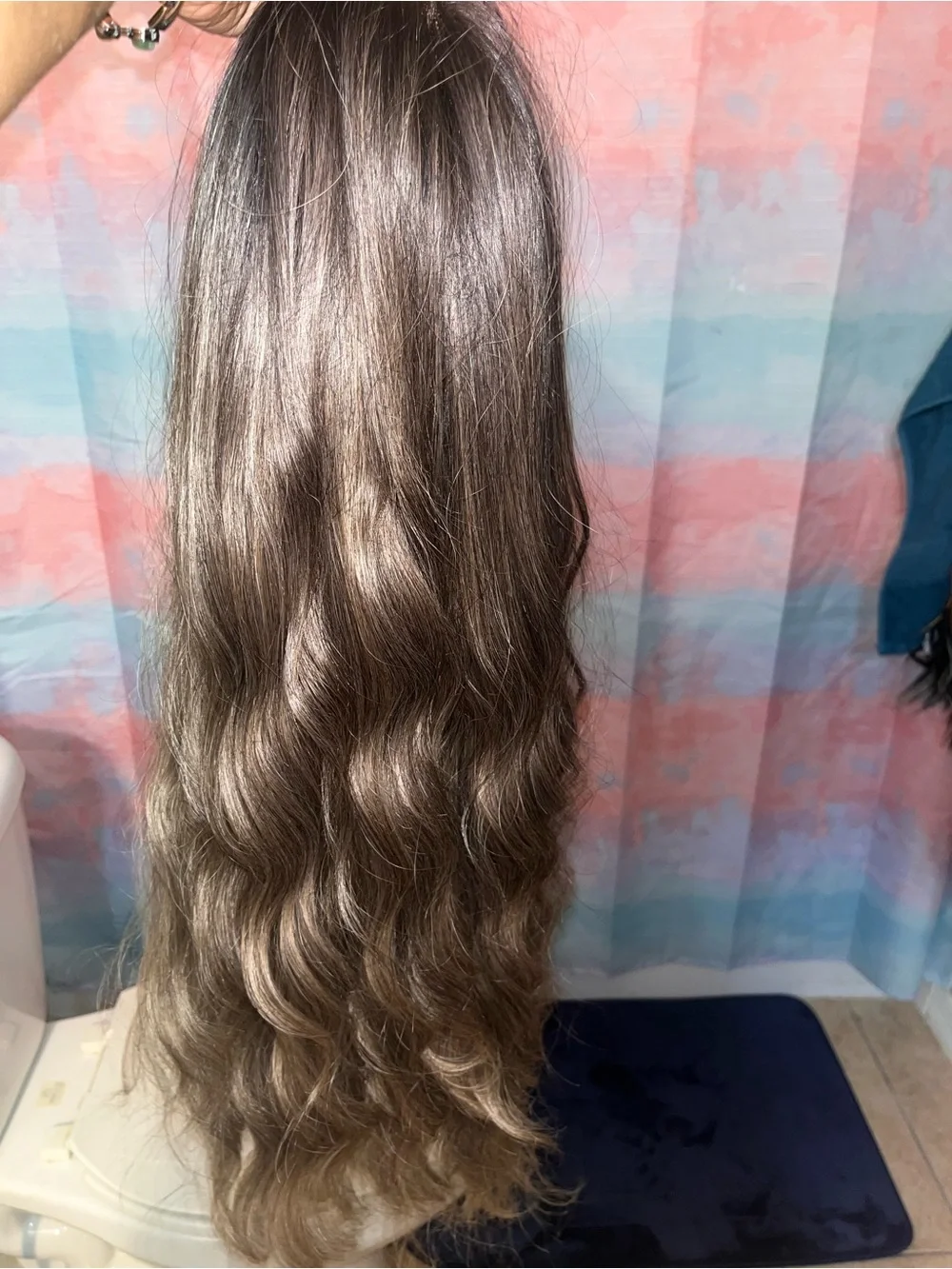 Dixie Crowns soft wavy