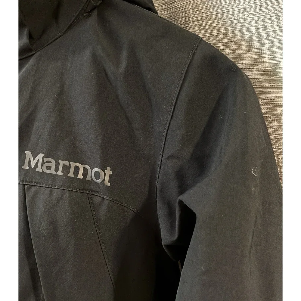 Marmot pit 16