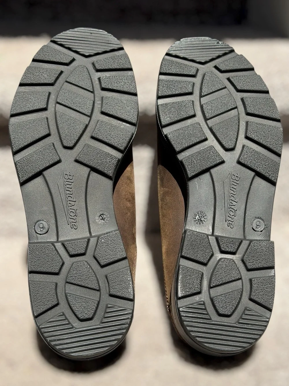 Blundstone men’s shoe charts