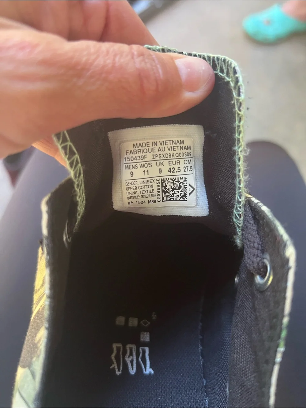 Converse Men's Canvas Sneakers with Money Print - Black Laces