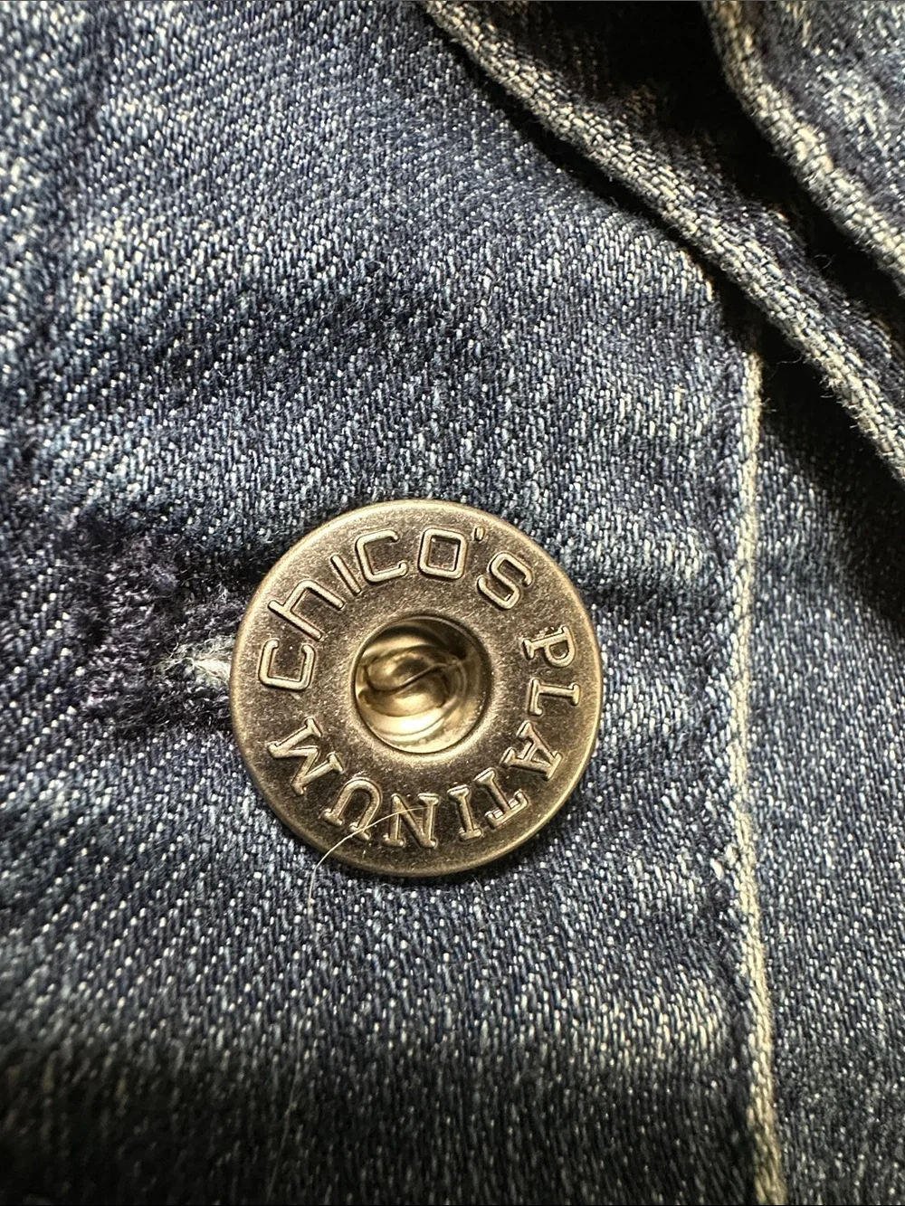 Chico’s PLATINUM  DENIM Dark Blue Denim Jacket SIZE 0