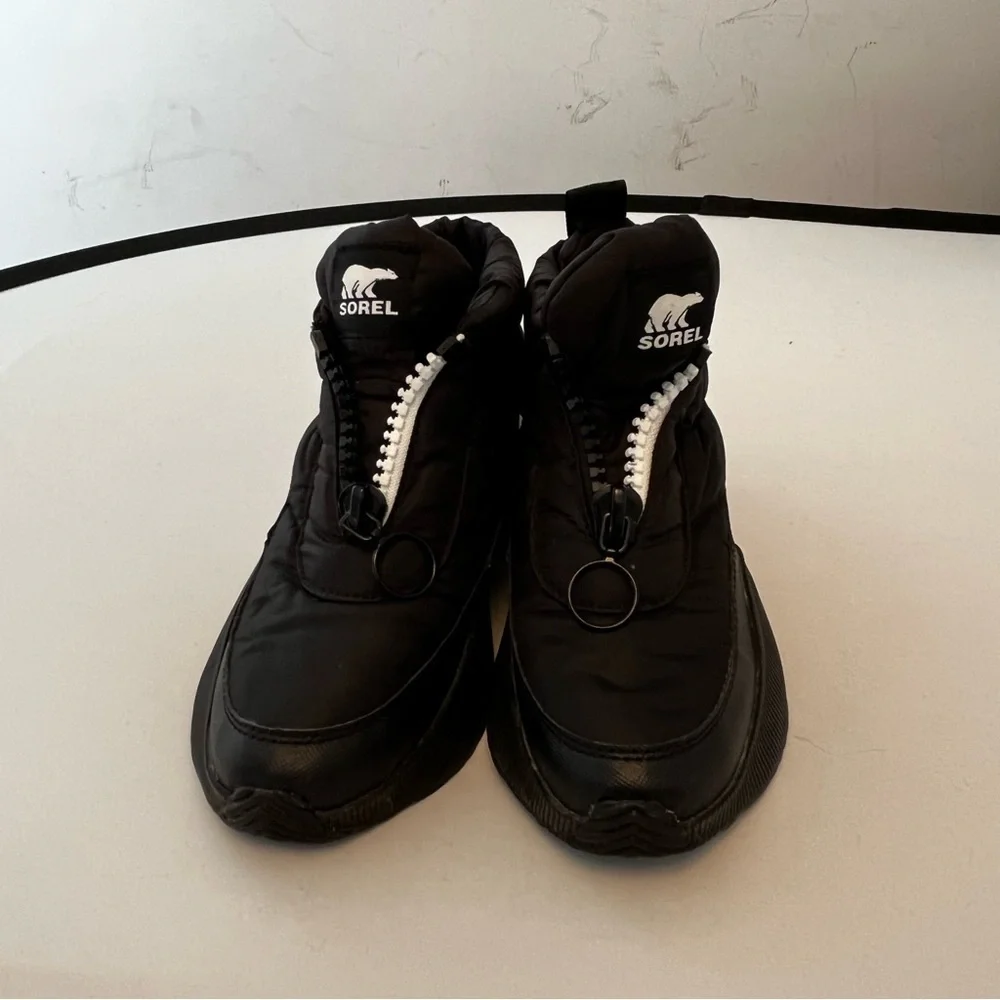 Sorel high top