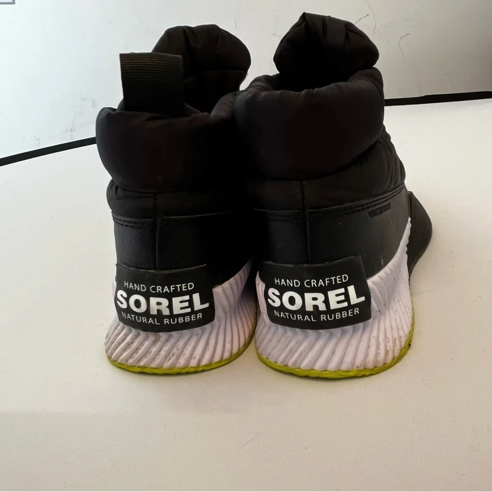 Sorel high top