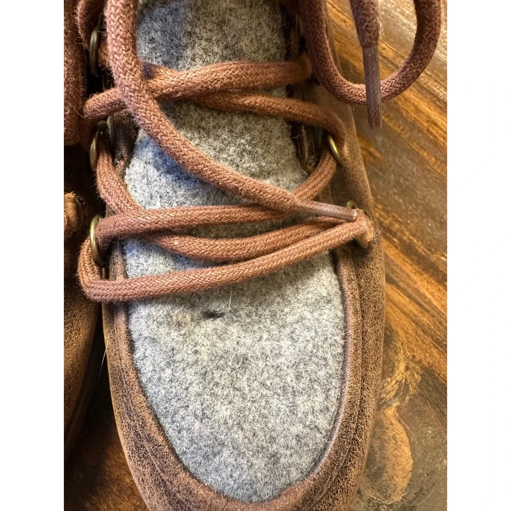 Sorel harlow lace