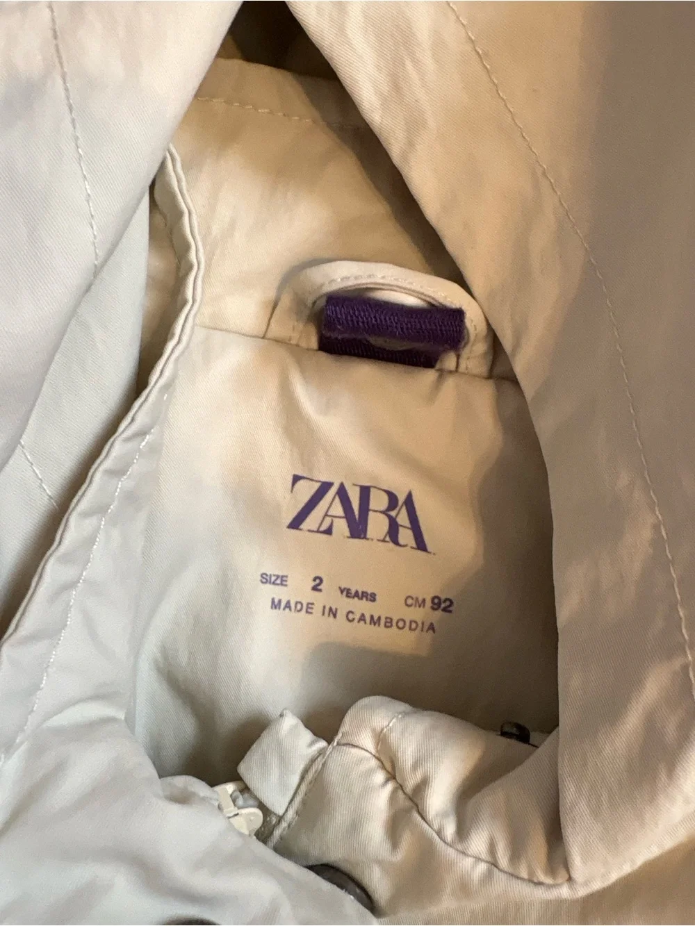 Zara Toddler Cream Hooded Rain Jacket 2T