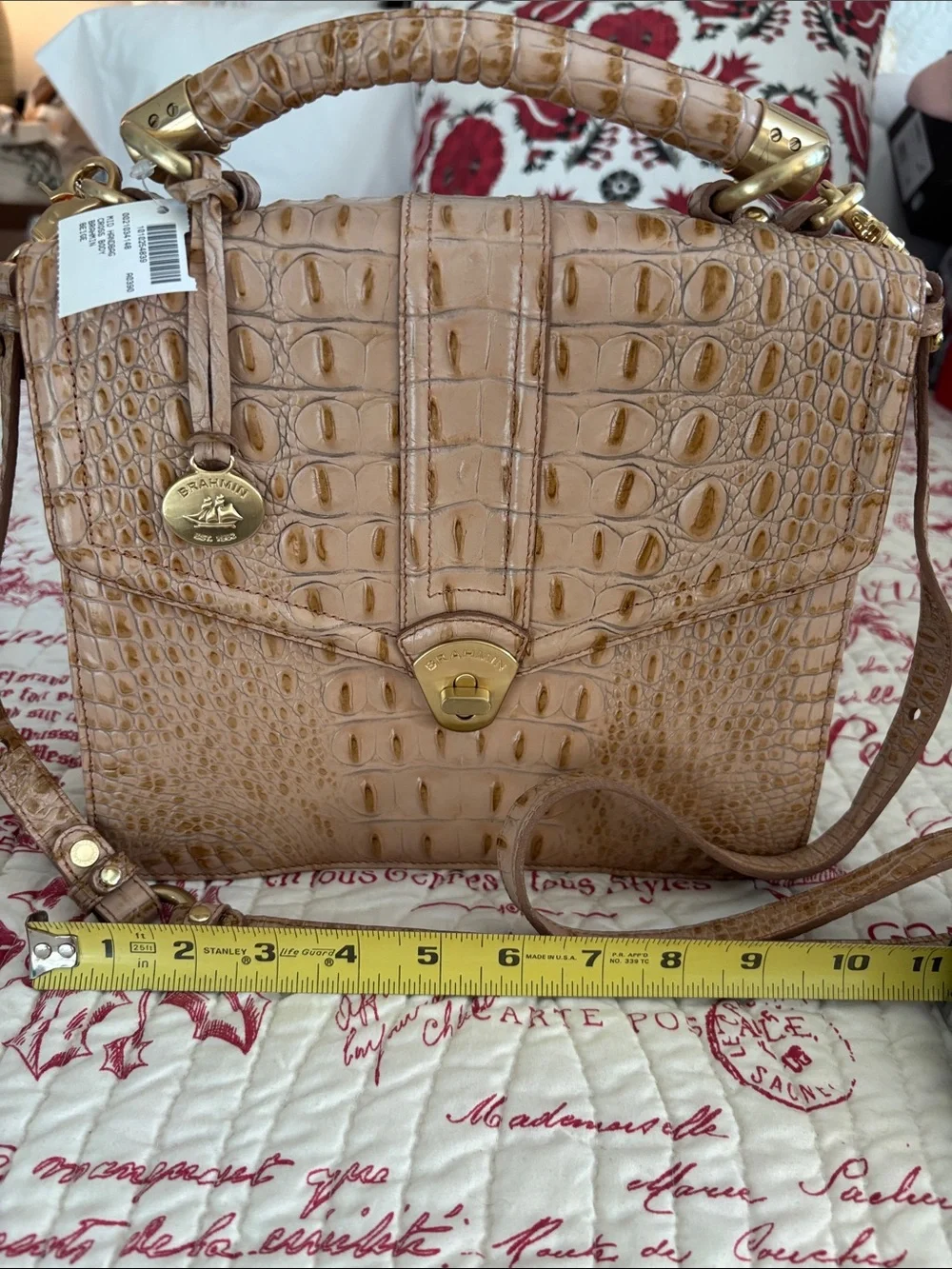 Brahmin leather clasp