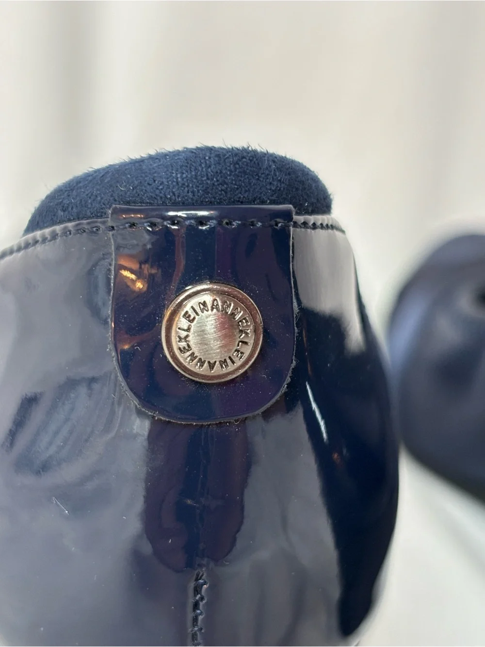 Anne Klein see photos