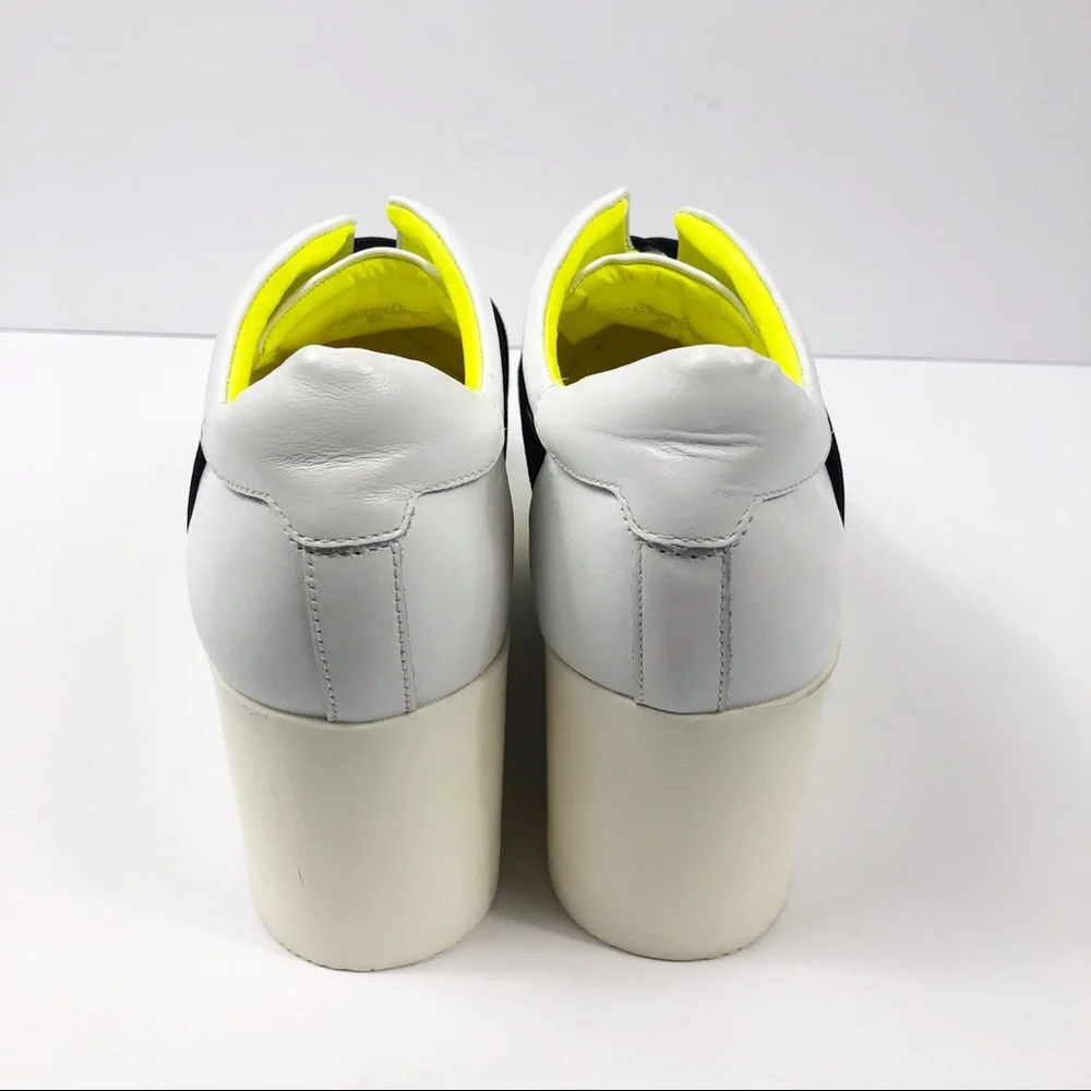 Kendall & Kylie bright platform sole