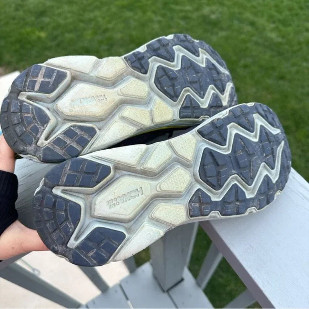 Hoka One One consumer photos