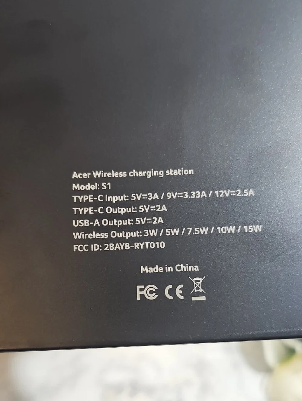 Acer 7-in-1 Wireless Charging Station in Black