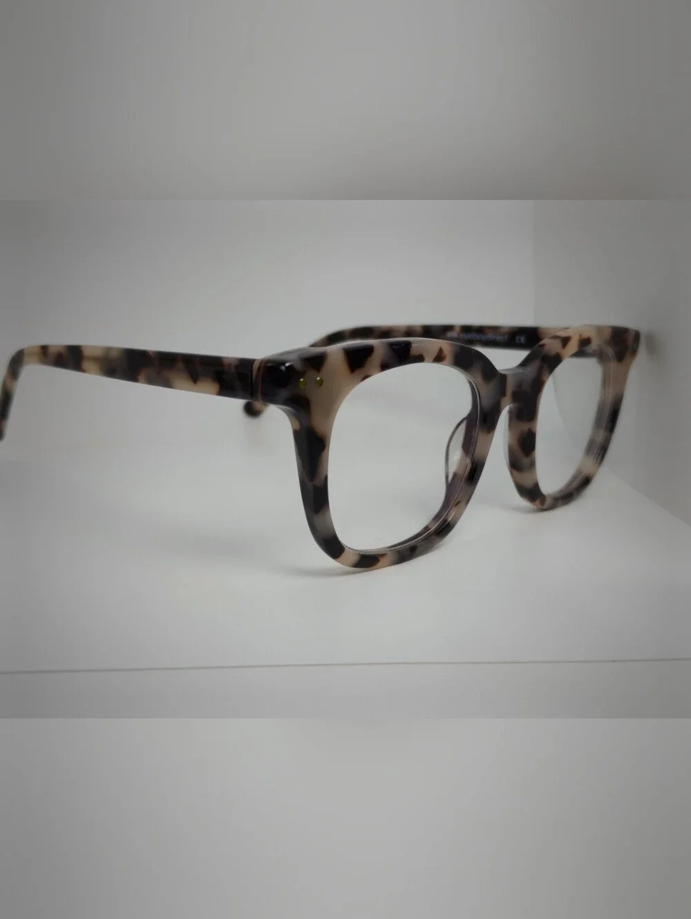 Romy. Tortoiseshell Square Frame Clear Lens Glasses