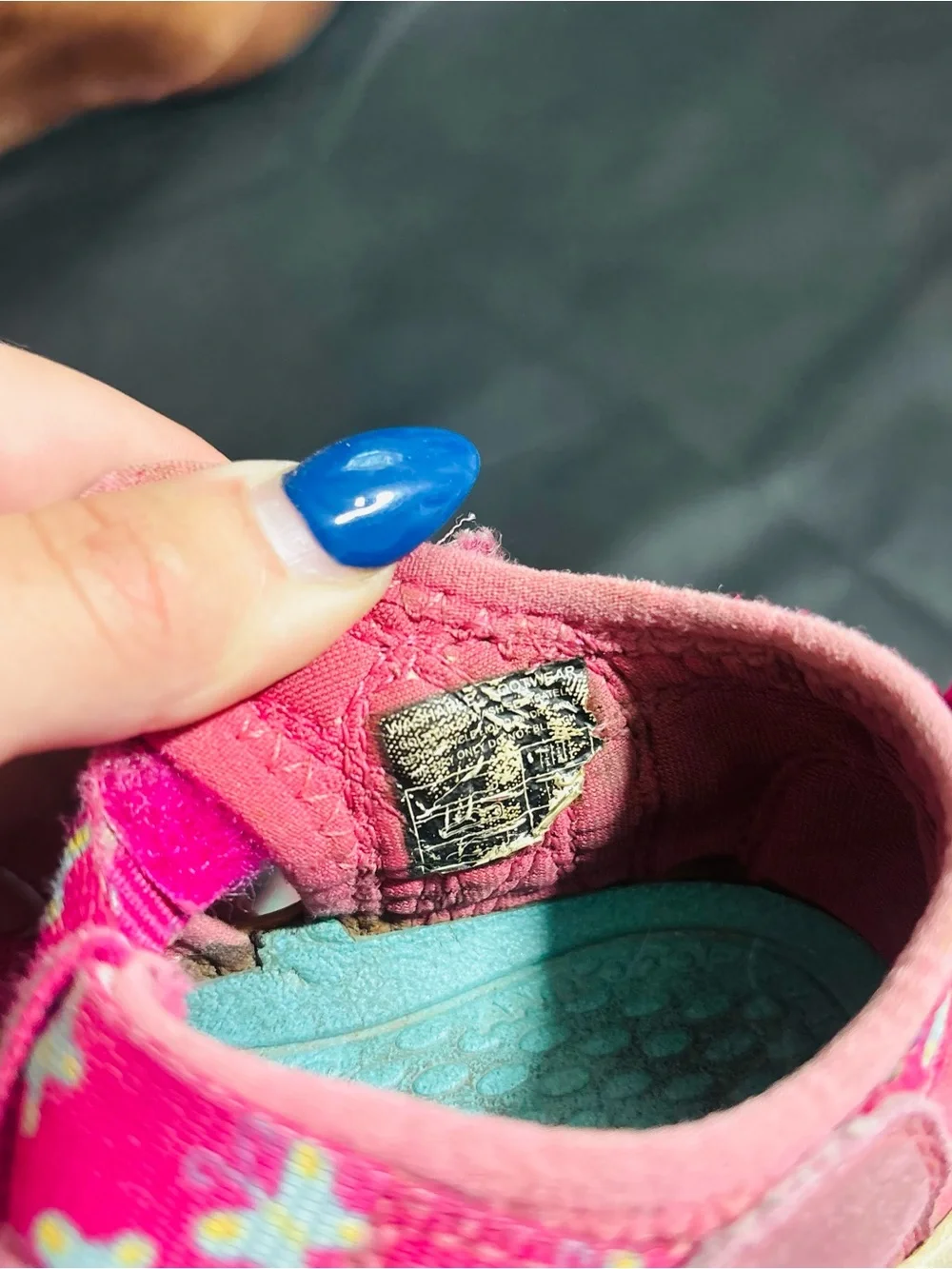 Girls Toddler Pink Keen Sandals With Blue Butterfly’s Size 8