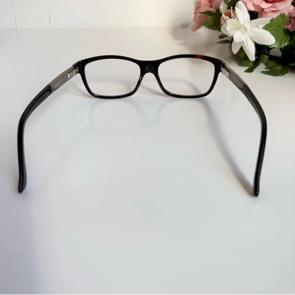 Gucci tortoise feel eye