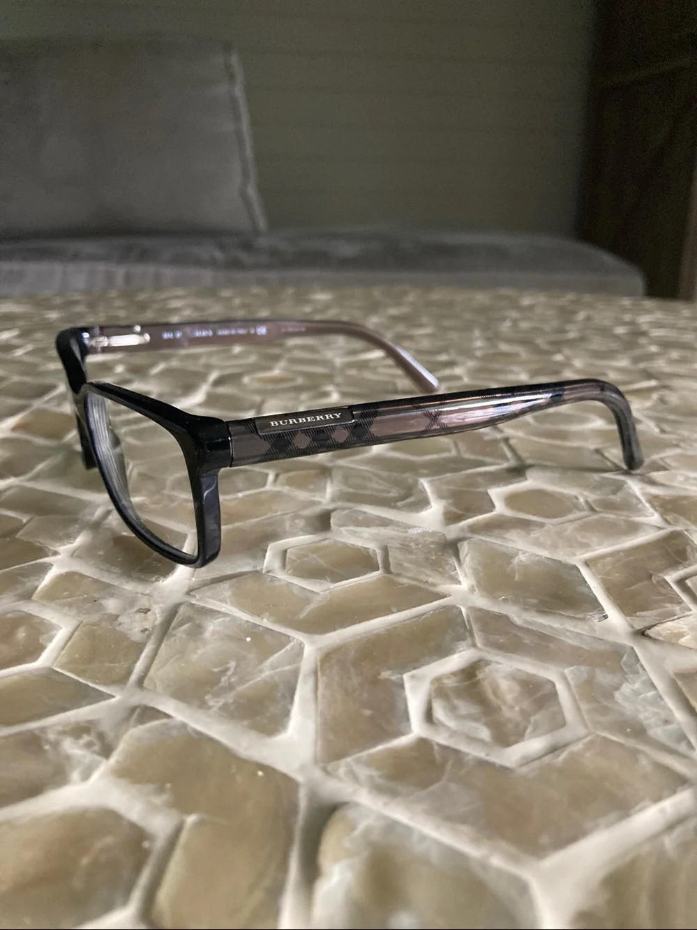 Burberry eyeglasses be