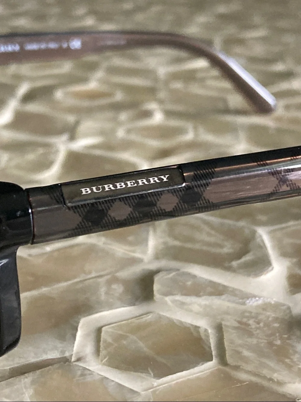 Burberry eyeglasses be