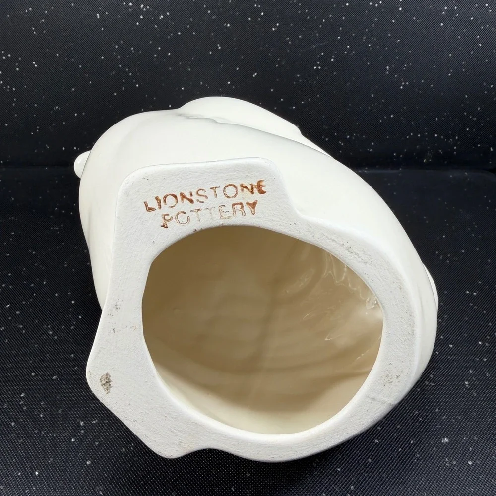 N/A lionstone pottery