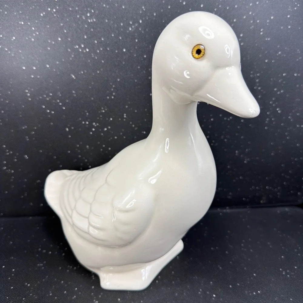 N/A lionstone pottery