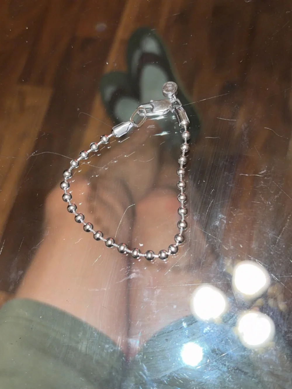 Thryfty shiny silver