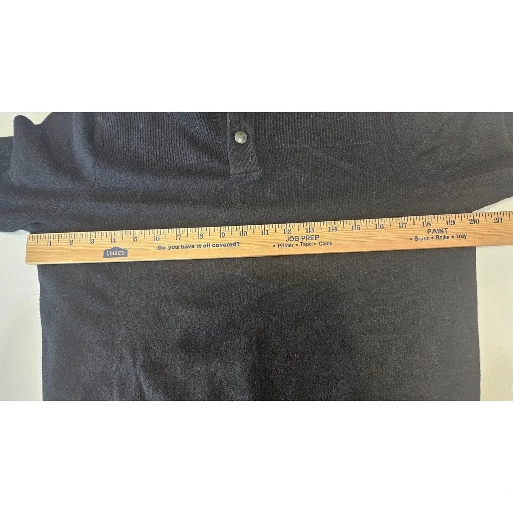 Banana Republic gorpcore weather or