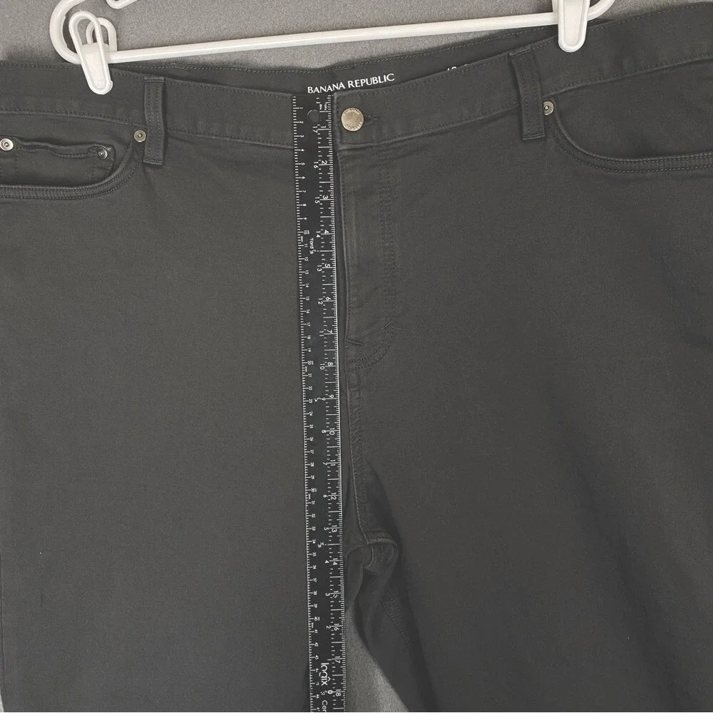 Banana Republic pre owned