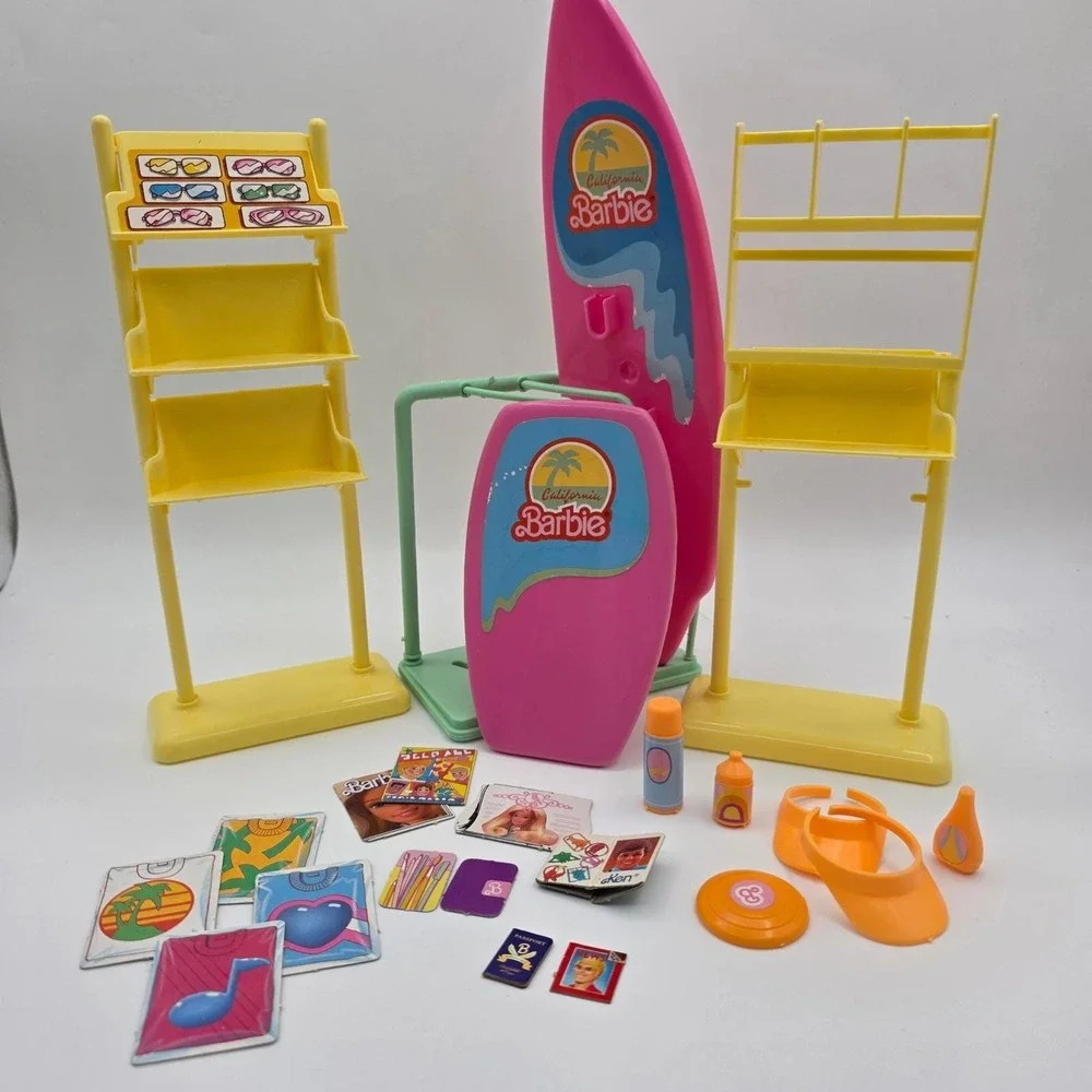 Vintage Mattel 1987 California Barbie Beach Surfboard Accessories Lot 4461-2128