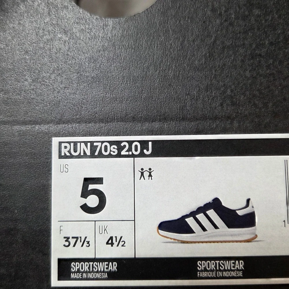adidas run 70s