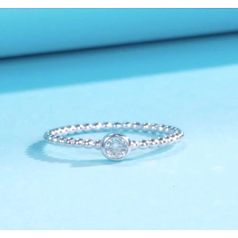 NWT SPARKLY SOLITAIRE BEZEL DIAMOND BEAD RING, GRA CERT, MOISSANITE RING‎