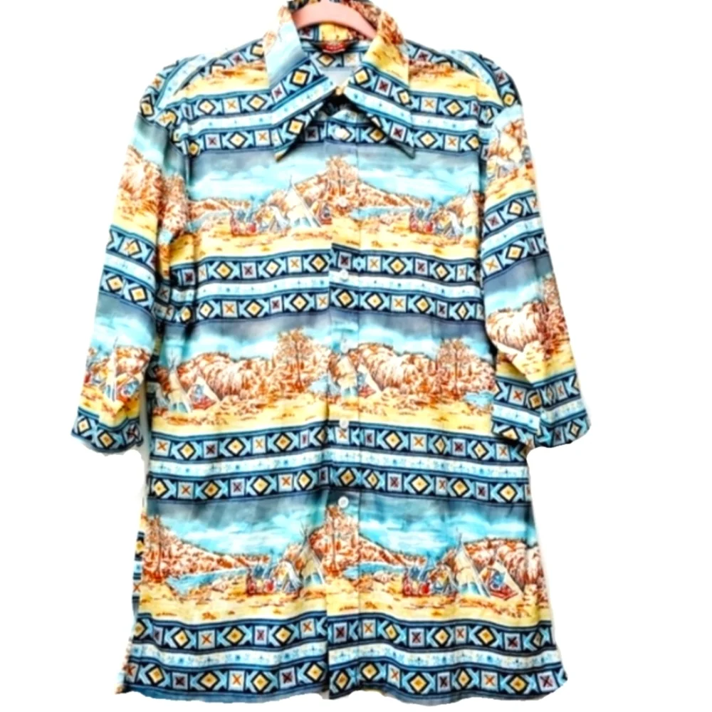 Vintage 70s Levi's Shirt Native American Print Short Sleeves Size Medium