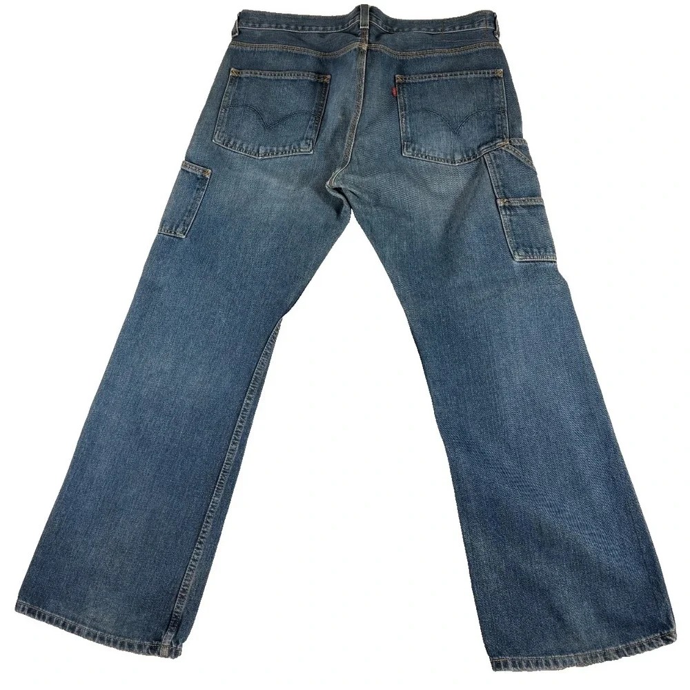 Levis levi carpenter