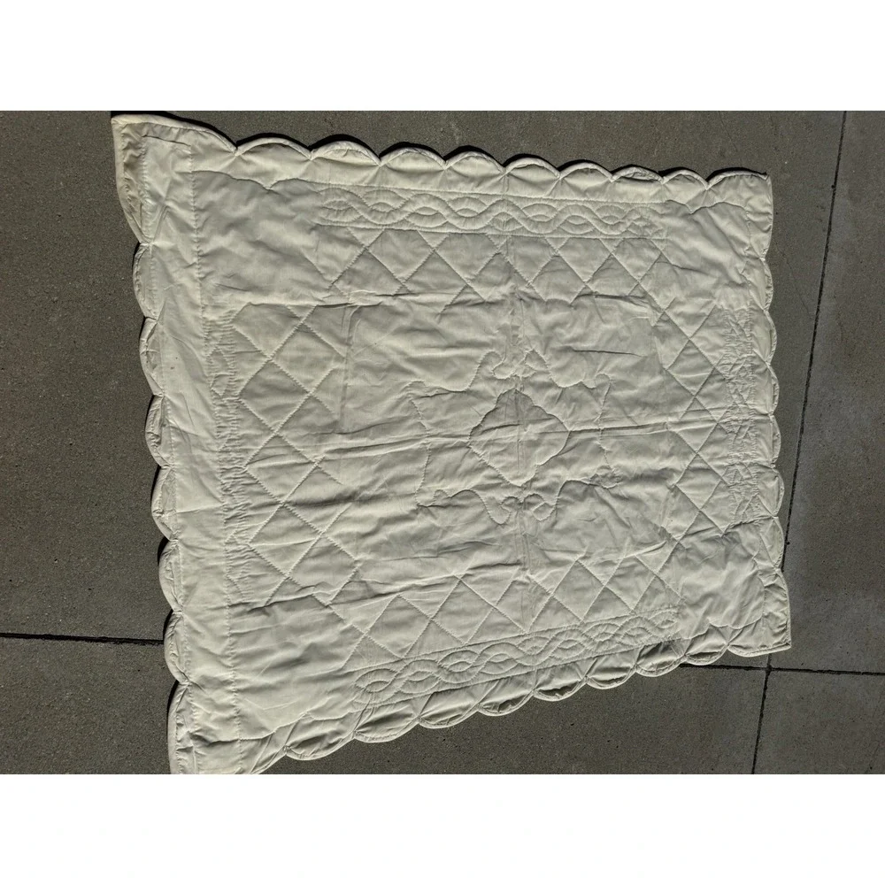 N/A approximate scroll
