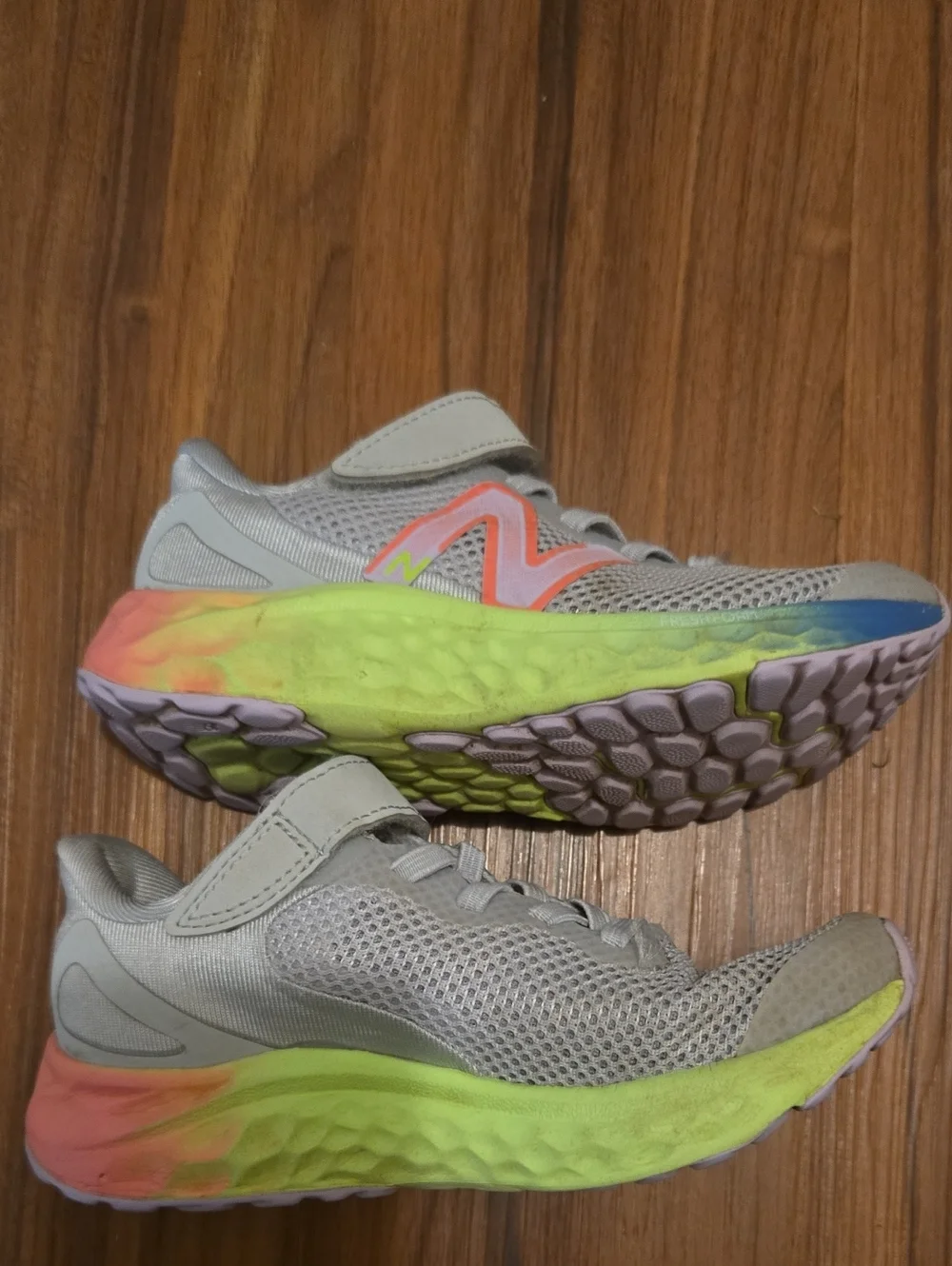New Balance fit play playful