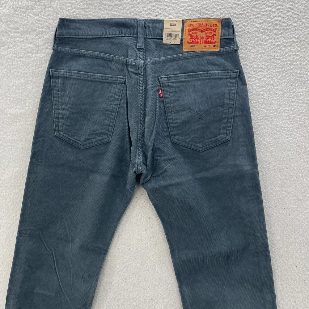 Levis blueish gray
