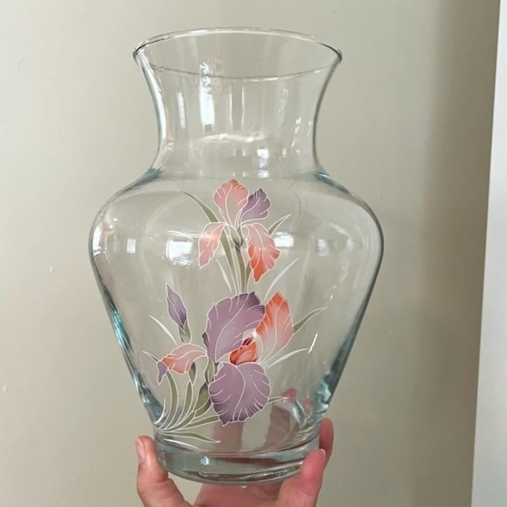 Glass Vase with Iris Design 9.5” Purple and Pink Irises