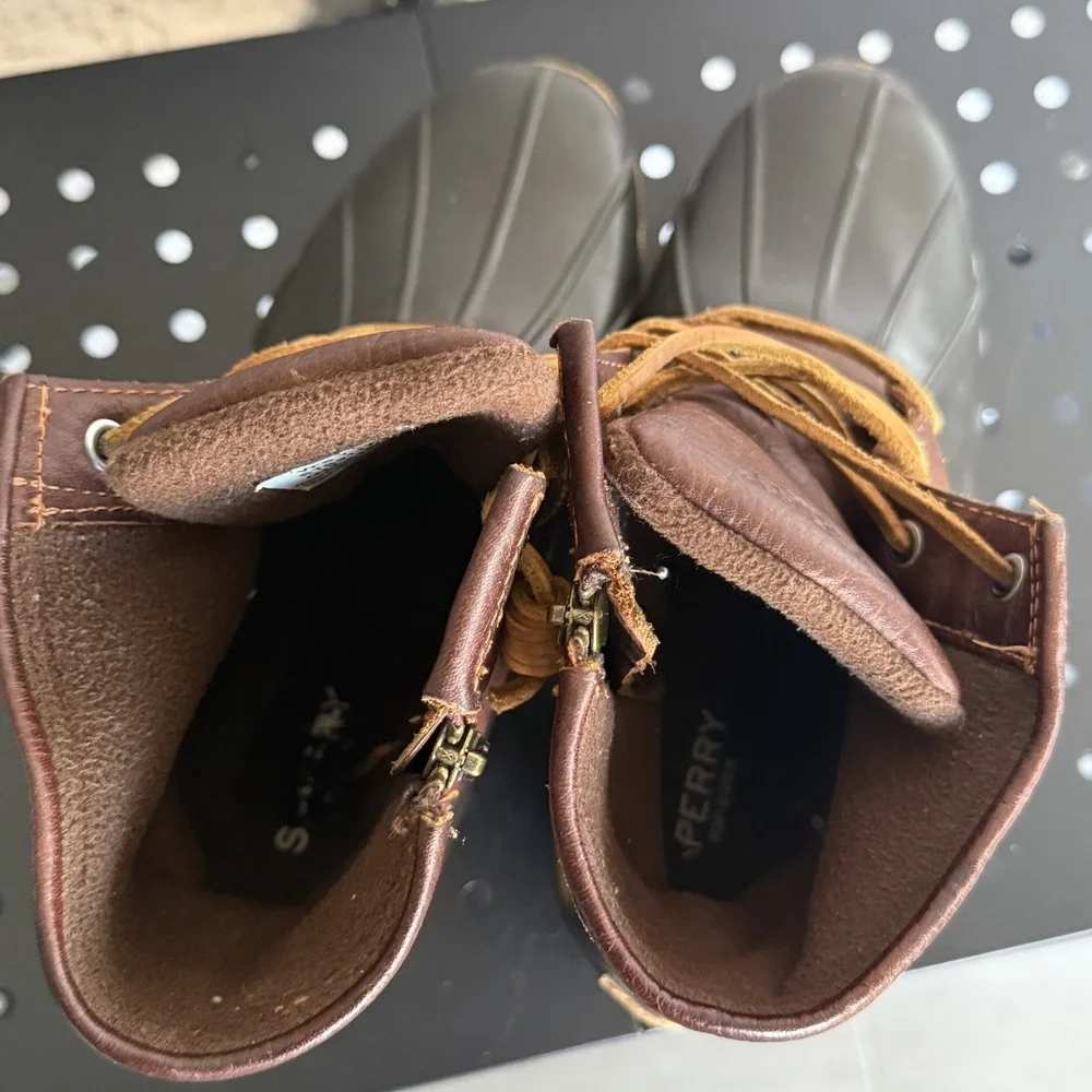 Sperry top sider