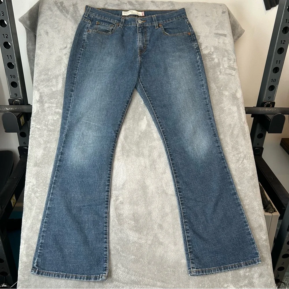 Vintage Levi's 515 Nouveau Boot Cut Jeans Women's‎ Sz 12 M Blue Med Wash Denim