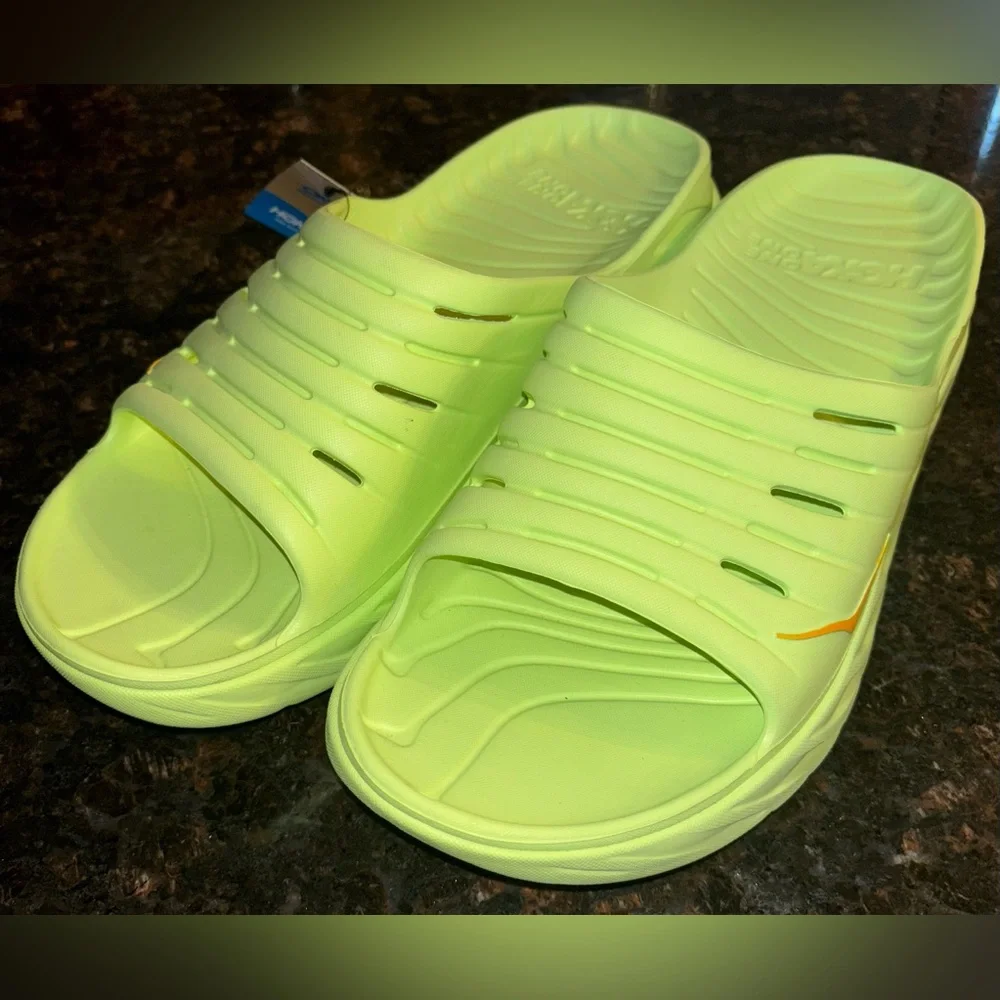 NWT Hoka Ora Recovery Orthopedic Slide Men’s Size 14 Butterfly/Radiant Yellow