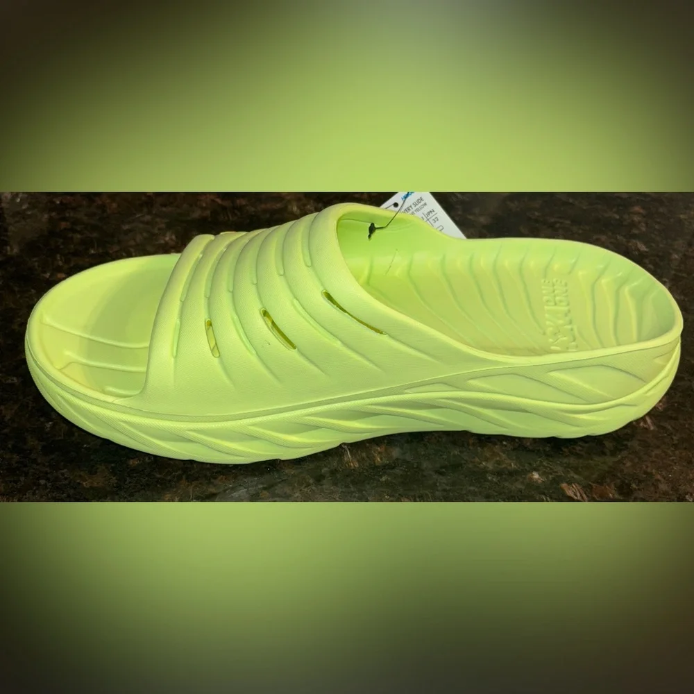 NWT Hoka Ora Recovery Orthopedic Slide Men’s Size 14 Butterfly/Radiant Yellow
