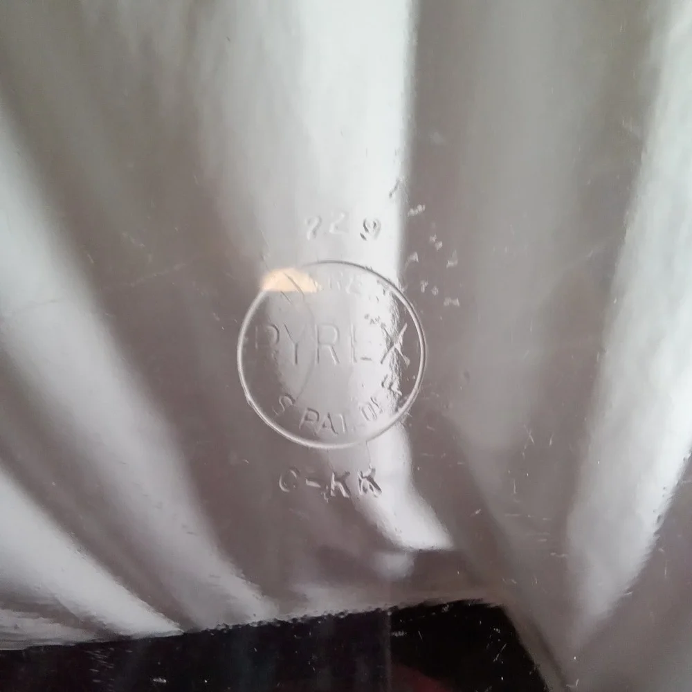 Pyrex vintage clear