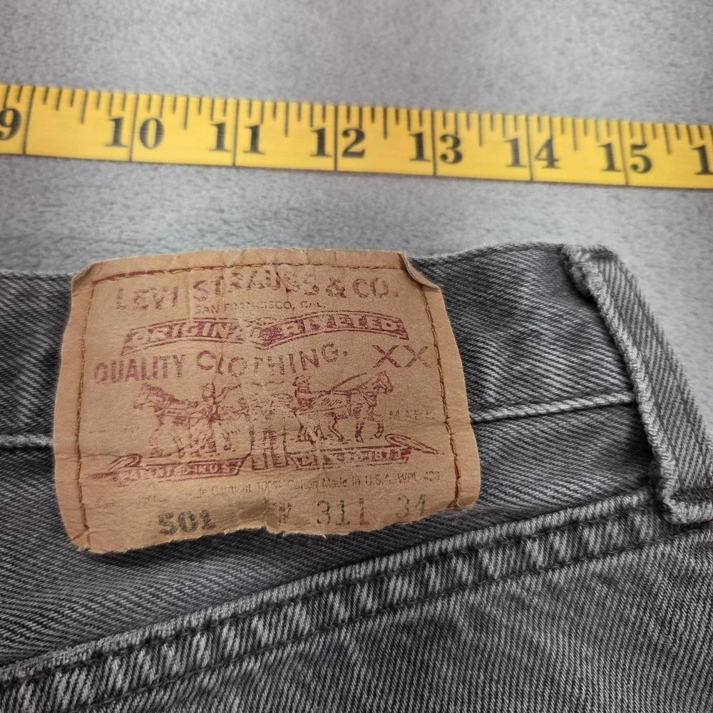 Levis this according tagged