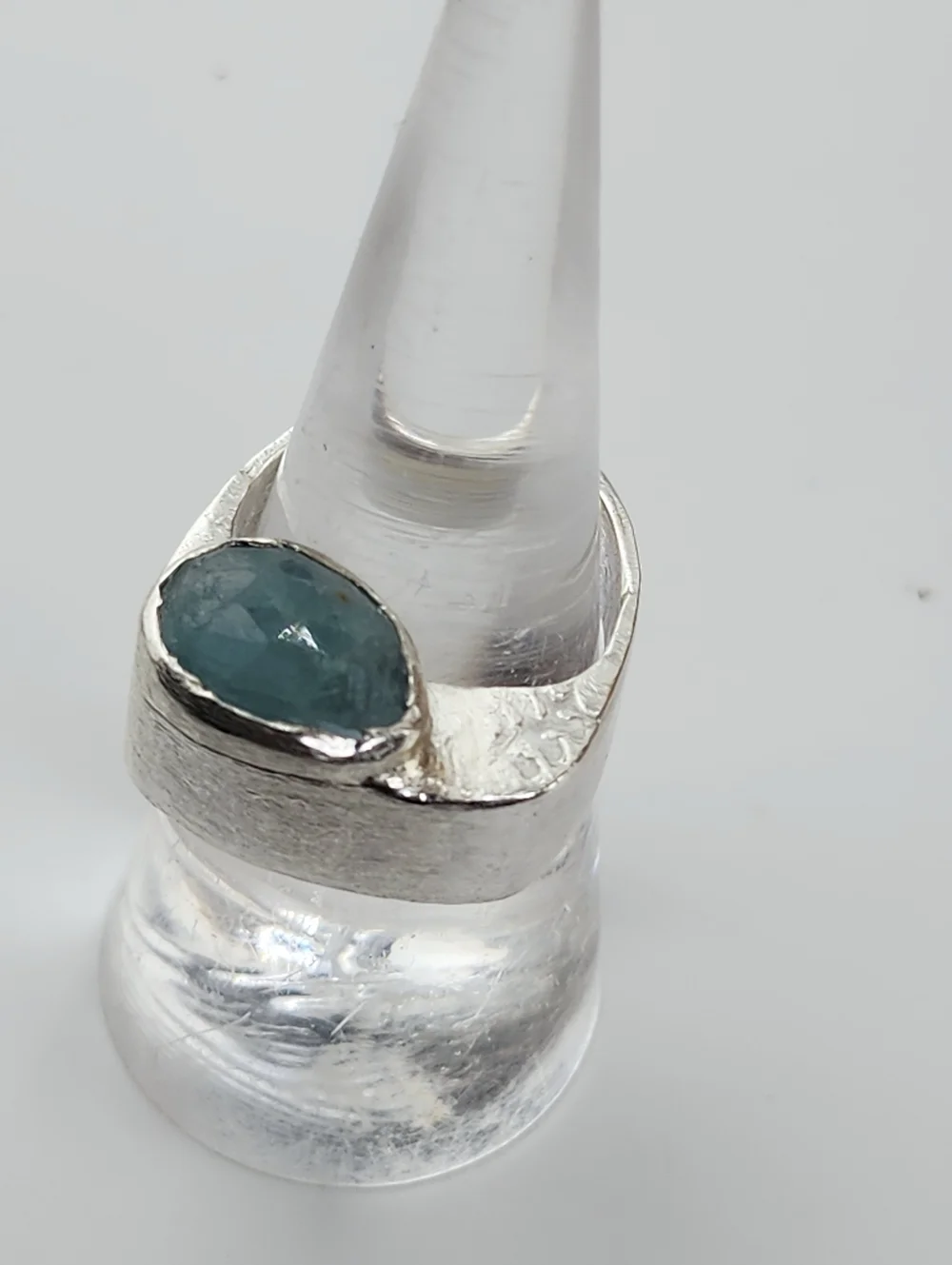 AQUAMARINE HALLOW EMBOSSED RING HANDMADE IN STERLING SILVER SIZE 7.50