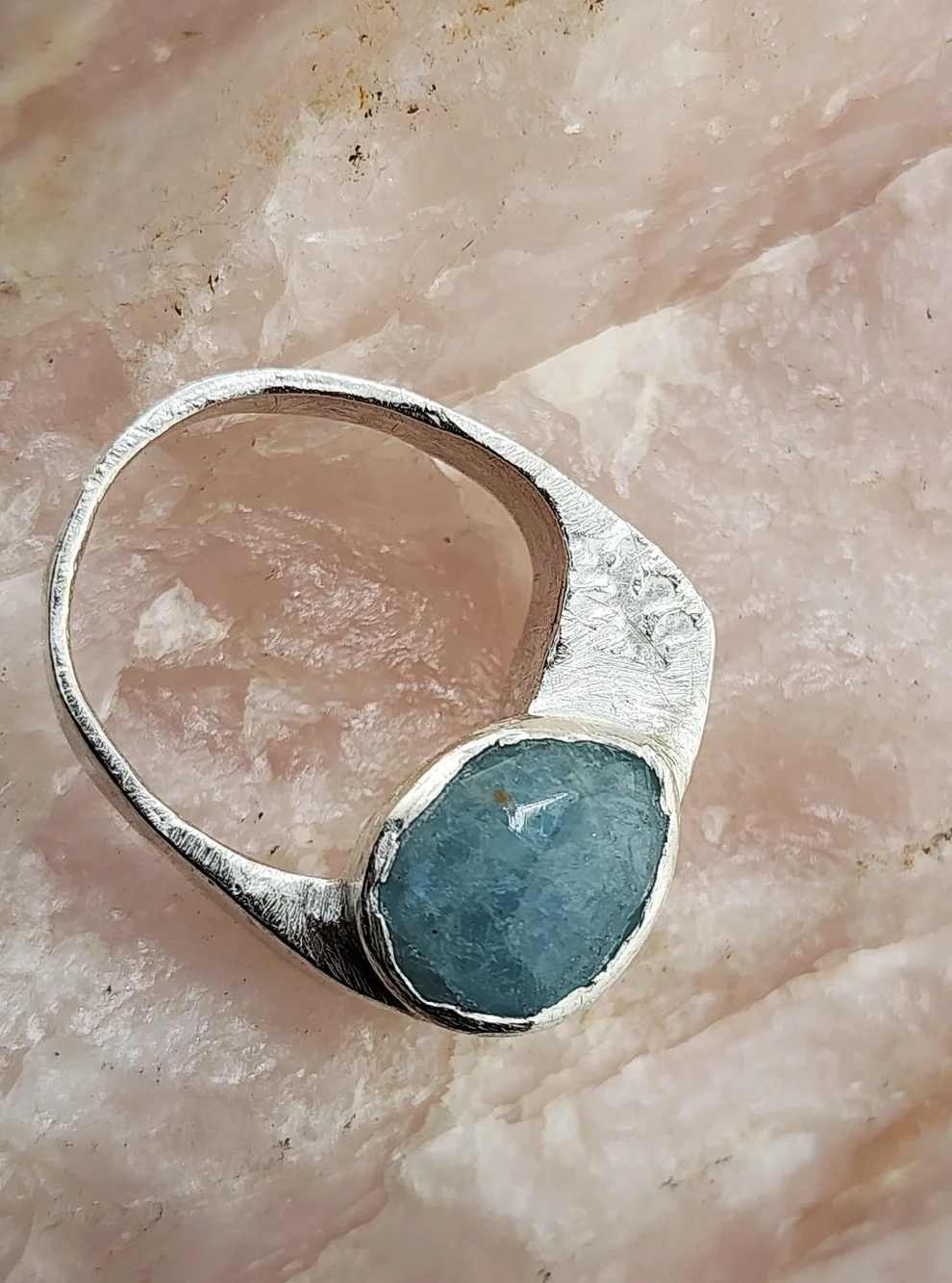 AQUAMARINE HALLOW EMBOSSED RING HANDMADE IN STERLING SILVER SIZE 7.50