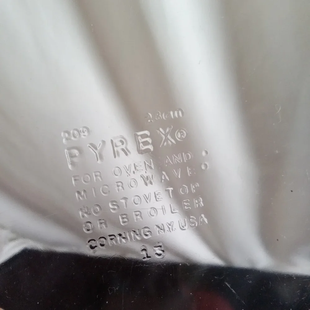 Pyrex 209 clear