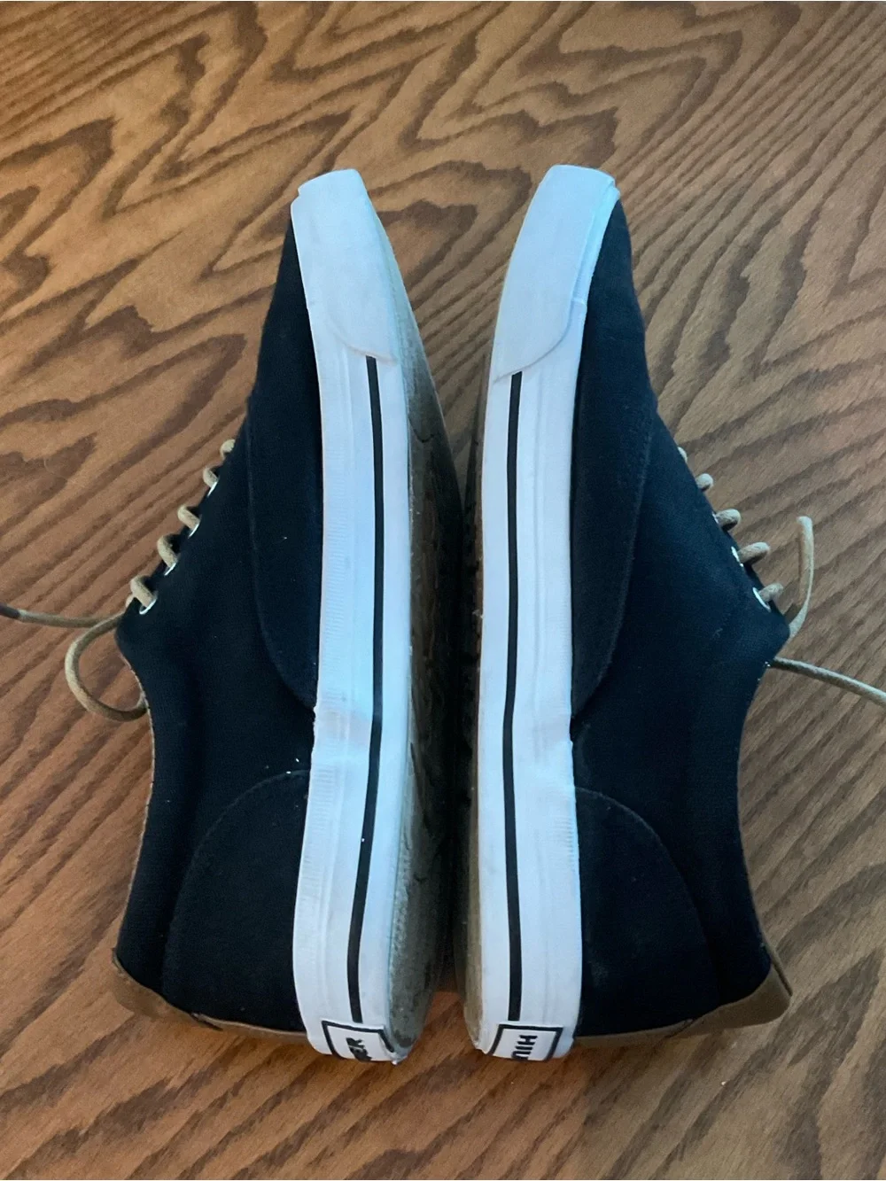Tommy Hilfiger Men’s Canvas Black Low Top Casual Sneakers, Sz 8.5