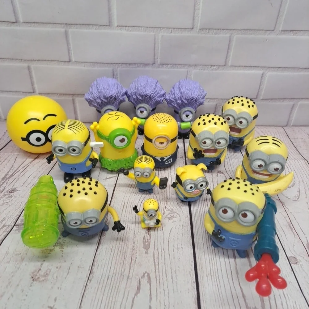 McDonald's Despicable Me Minions Happy Meal Toys Lot of 15