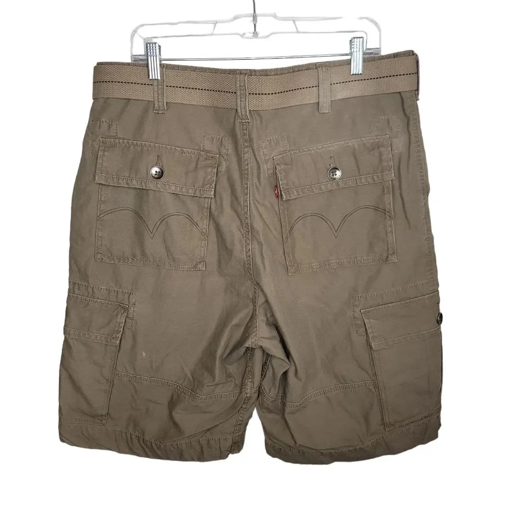 Levis excellent pre